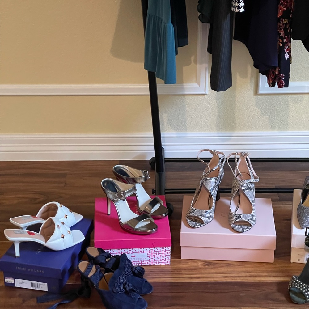 SHOES….  SHOES….  SHOES..  Women